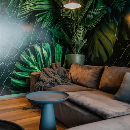 Exklusive Design Palm Paradise Neubau *